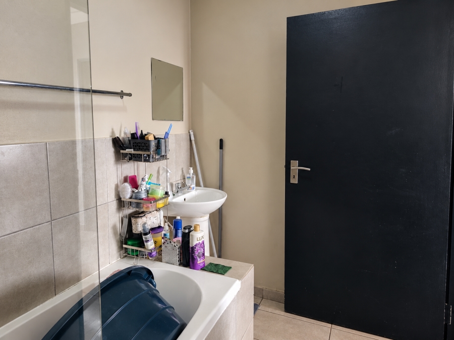 2 Bedroom Property for Sale in Belhar Western Cape